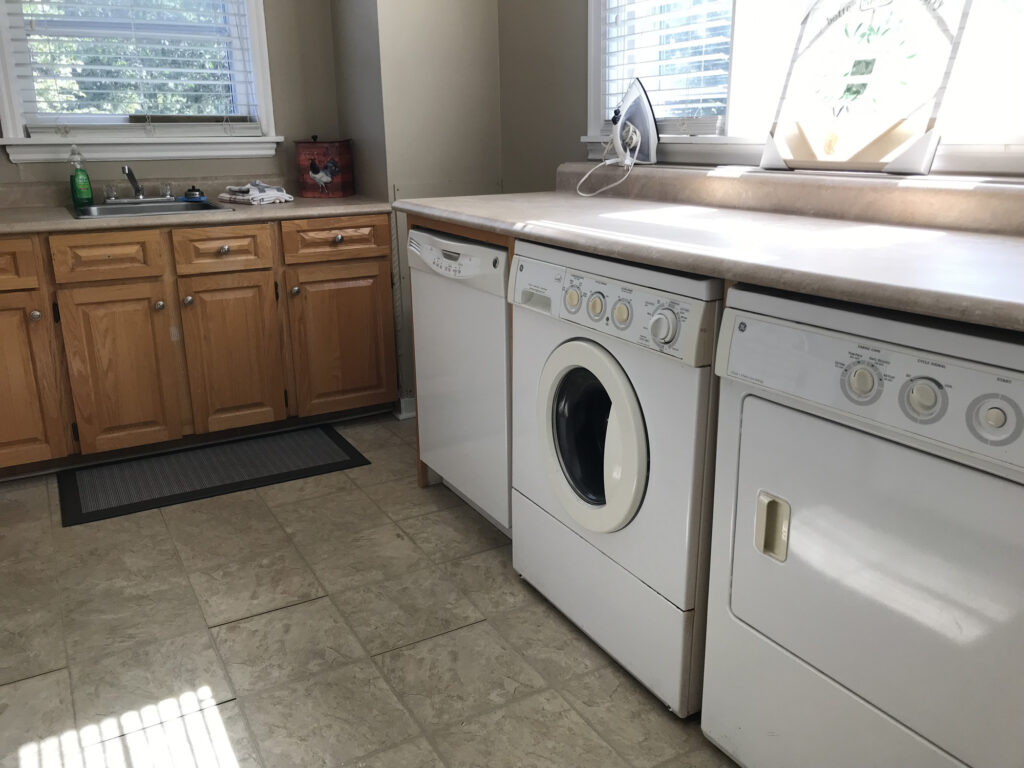 Unit 4 - 2 Bedroom apartment