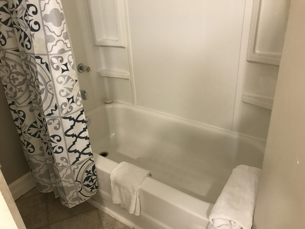 Unit 6 - 1 Bedroom Apartment