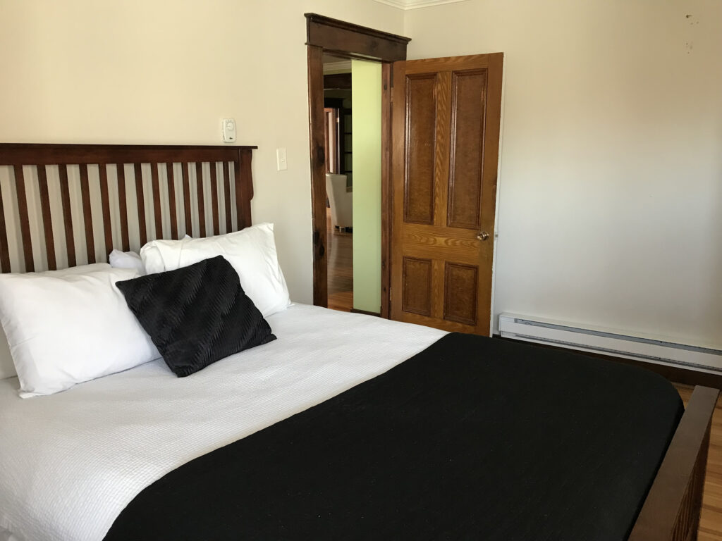 Unit 5 - 3 Bedroom apartment