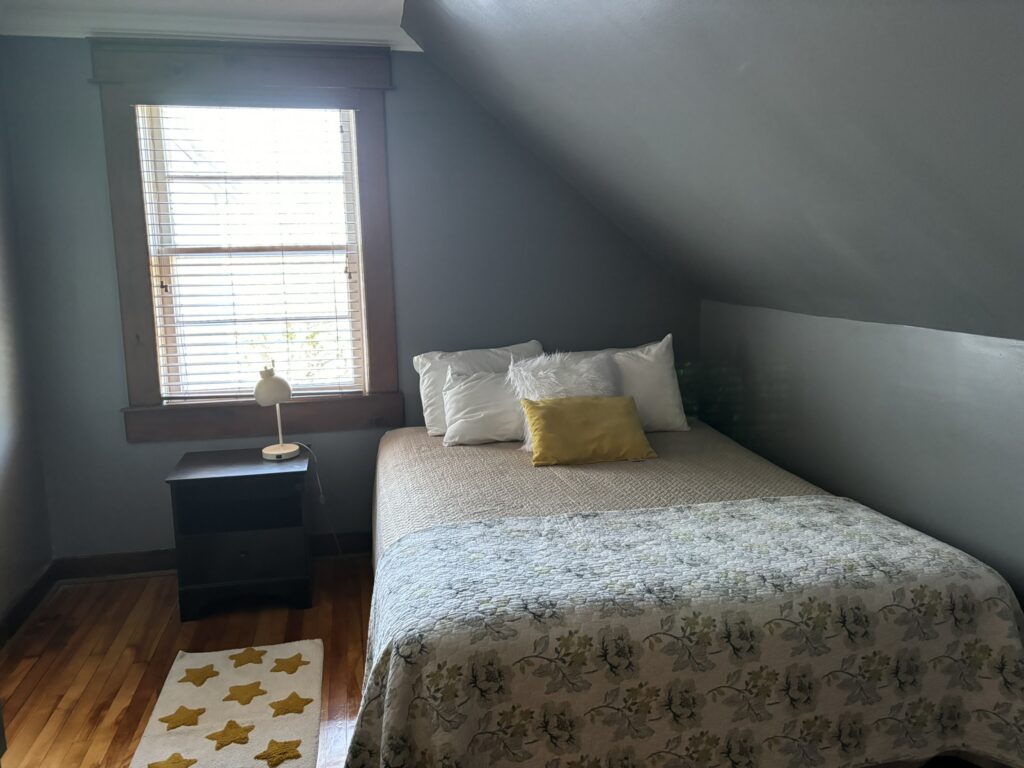 Unit 5 - 3 Bedroom apartment