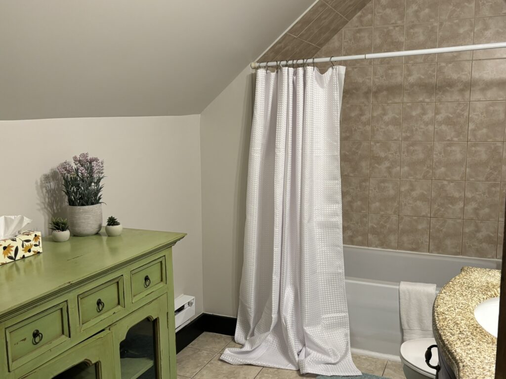 Unit 5 - 3 Bedroom apartment